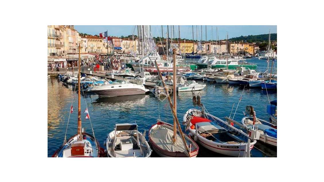 Location local commercial 170m² à St-Tropez centre