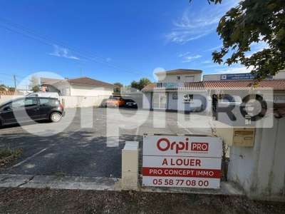A louer superbe local 110m² à Tyrosse