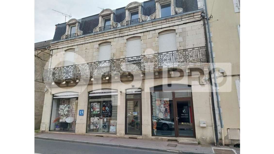Local commercial à louer à Saint-Yrieix-la-Perche