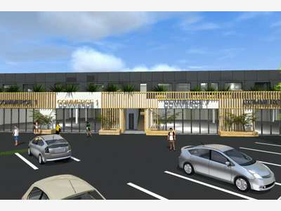 Local commercial 326m² à louer à Sainte-Eulalie