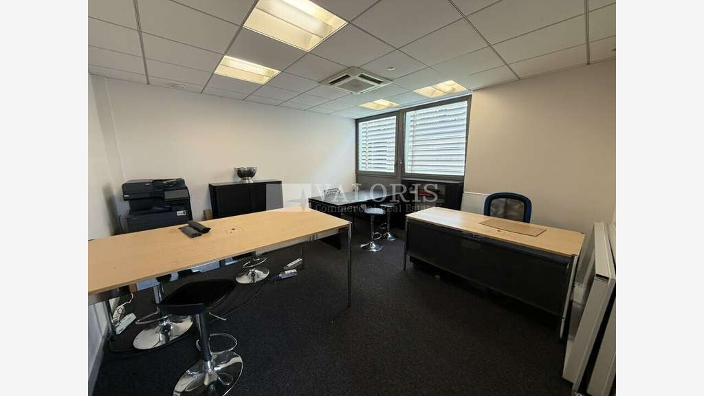 Local commercial 139m² à louer à Ste-Foy-lès-Lyon