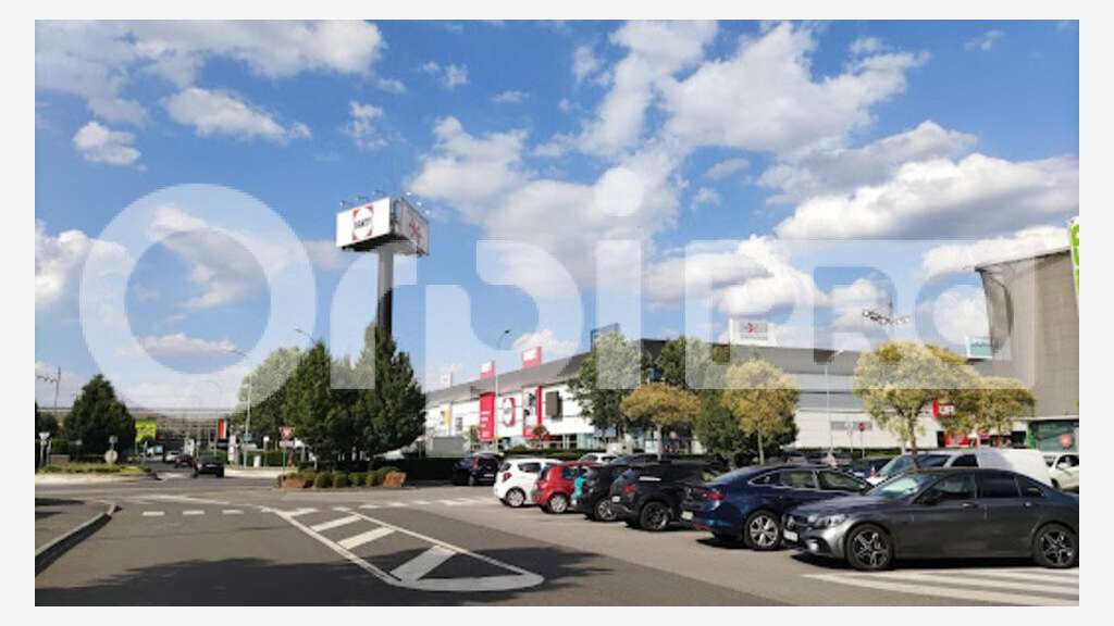 Location cellule commerce 224m² ZAC Croix Blanche