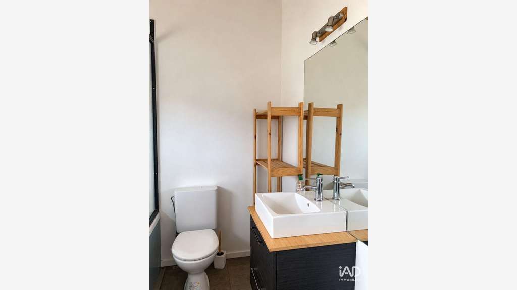 Loft/atelier à Sainte-Jalle