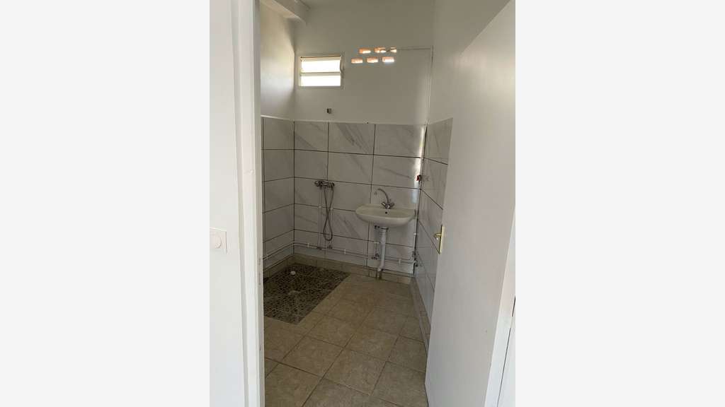 Local commercial ou professionnel 57 m2