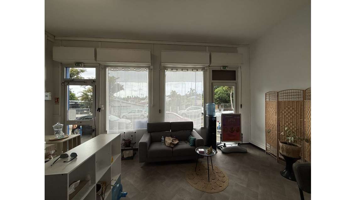 Local commercial 50m² Ste-Marie Rivière des Pluies