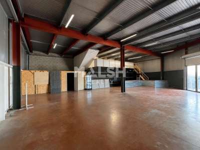 LOCAL COMMERCIAL À LOUER - 290m² - SALAISE- SUR-SA
