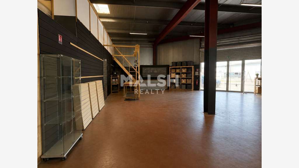 LOCAL COMMERCIAL À LOUER - 290m² - SALAISE- SUR-SA