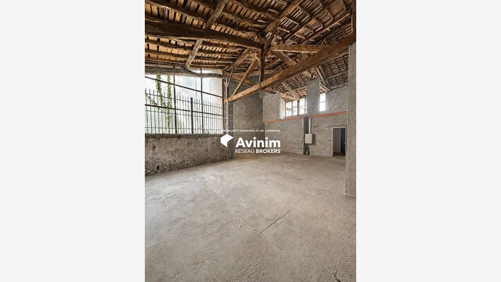 A louer local 120m² centre Salies-du-Salat