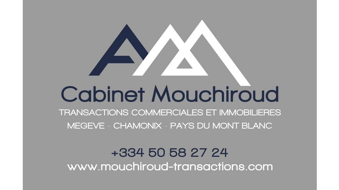 A louer entrepôt bureaux 1460m² en zic Sallanches