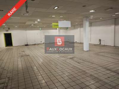 Location Locaux commerciaux - Boutiques à Salon-de-Provence