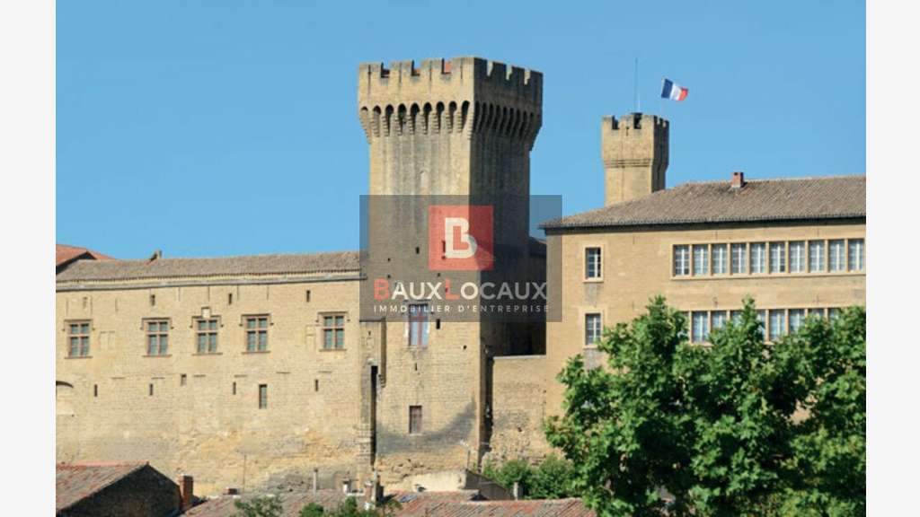Location local commercial 47m² Salon de Provence