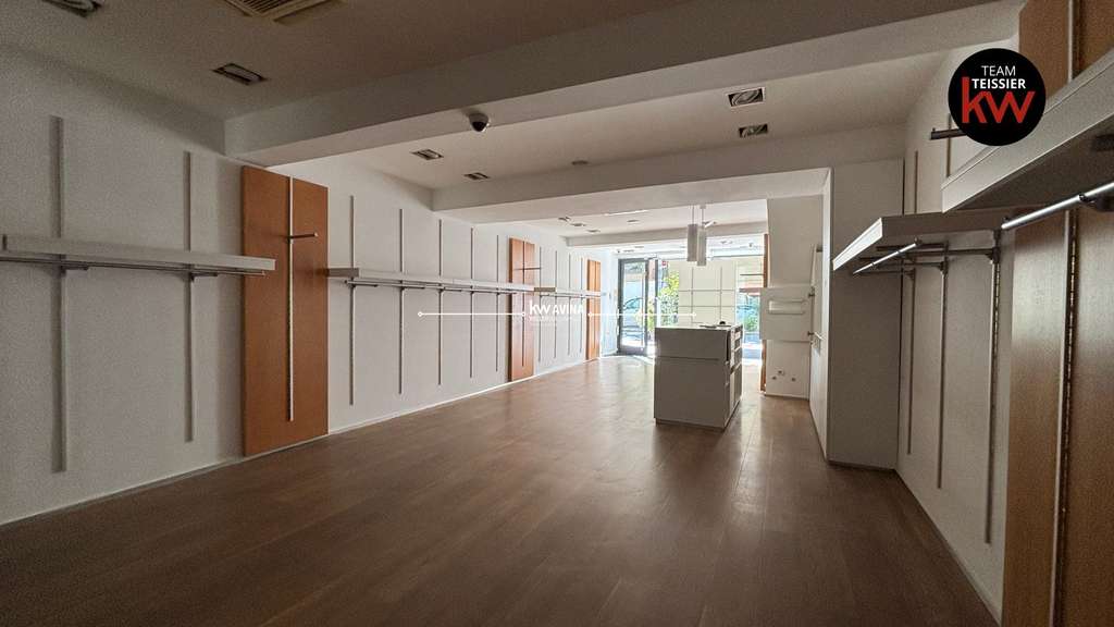 Superbe local 103m² à louer Salon-de-Provence