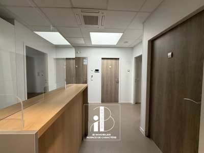 Bureaux de 90m² à louer à 10 mns de Fontainebleau