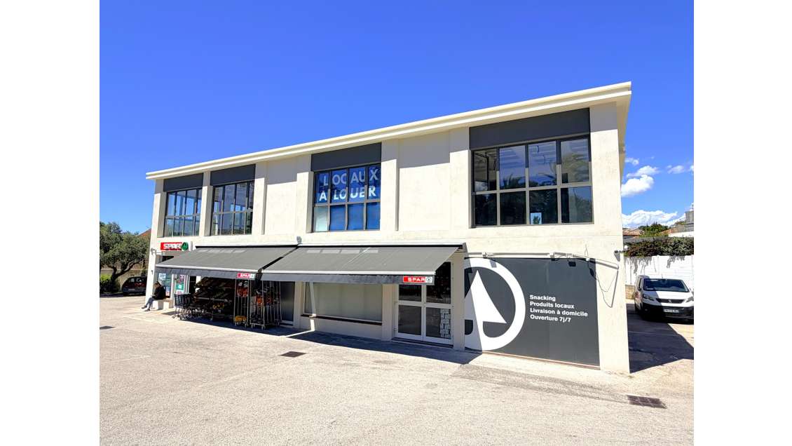A louer bureaux 114m² 2 lots disponibles à Sanary