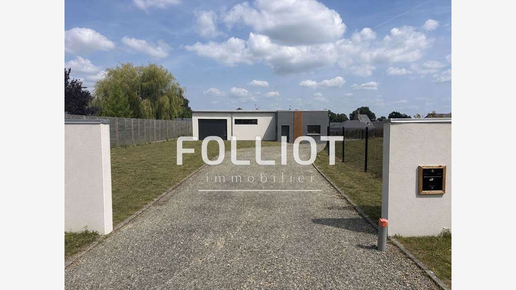 Local commercial Sartilly 148 m2