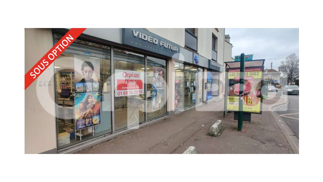 Local commercial 97m² à louer à Savigny-sur-Orge
