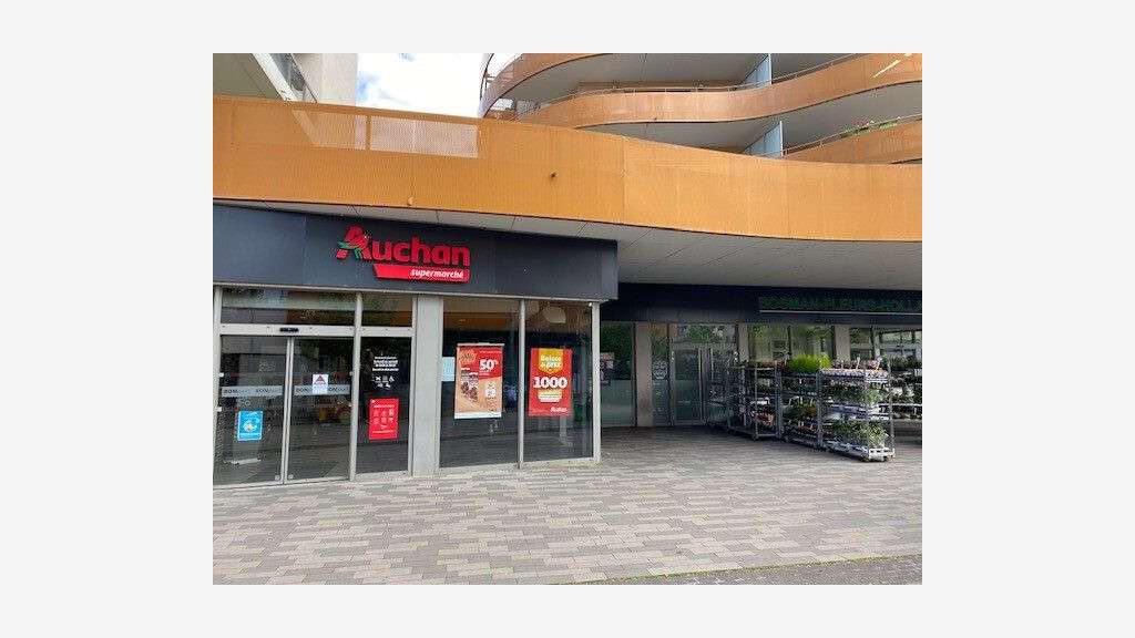Très beau local 86m² à louer galerie Schiltigheim