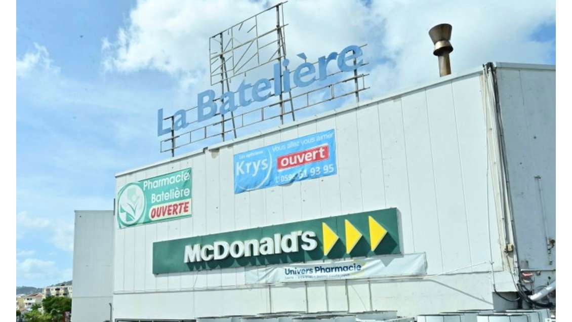 Local commercial Schoelcher 250 m2