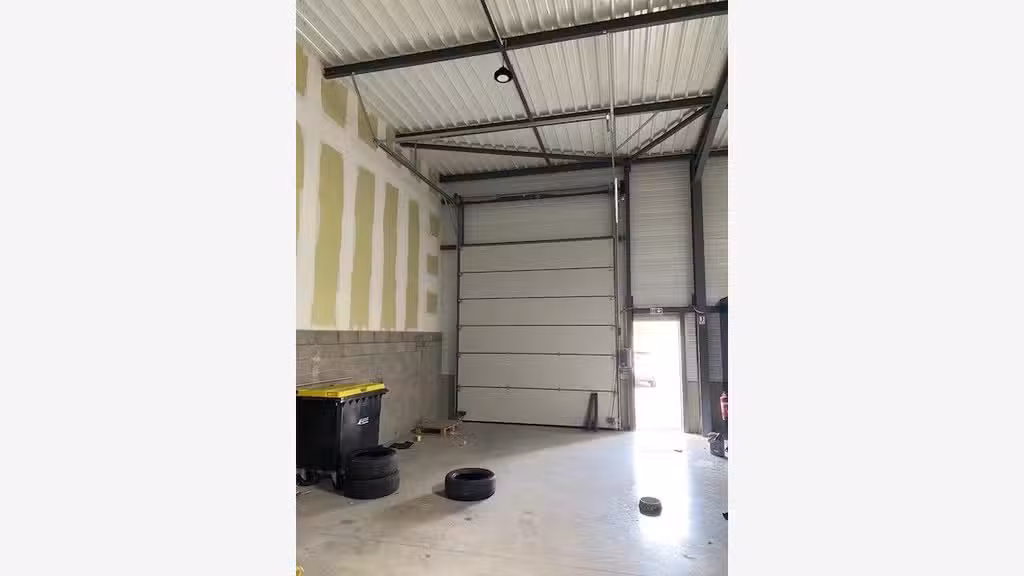 Local commercial de 160m²