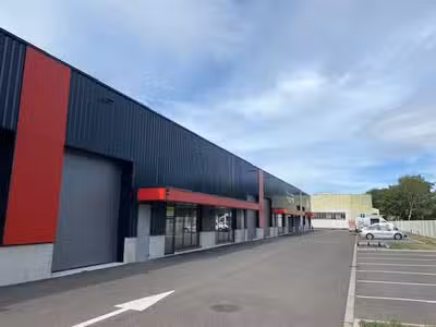 Local commercial de 160m²