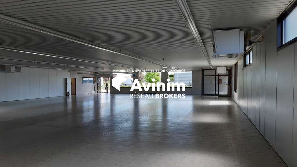 Local commercial 1086 m² Selles-sur-Cher