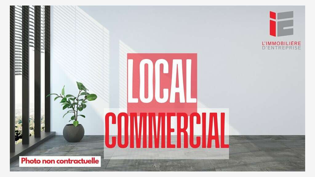 Local commercial à louer à Séné proche Poulfanc 