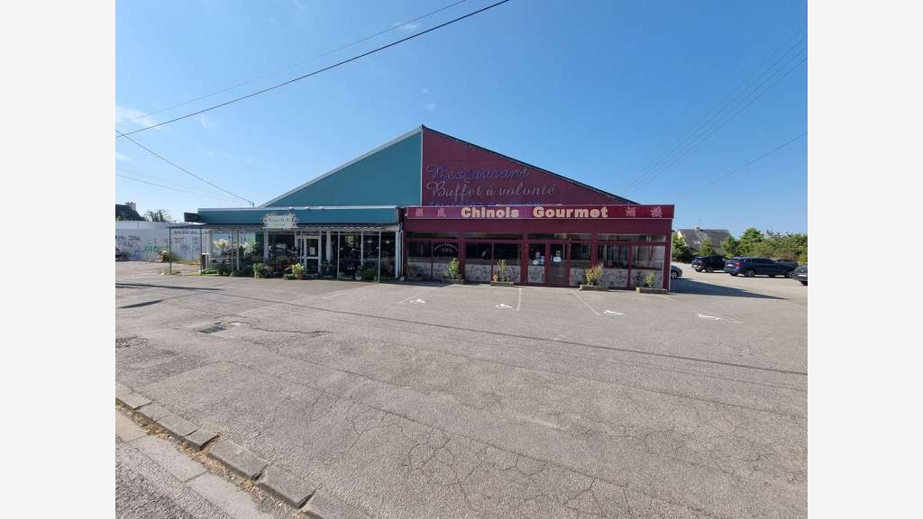 Local commercial 452m²  route de Nantes à Séné