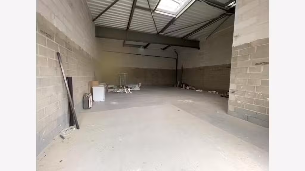 Location local commercial 112m² ZAC Senlis