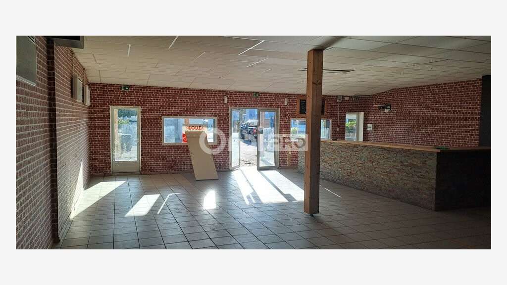 A louer local 750m² empl N°1 ZACOM Serres Castet