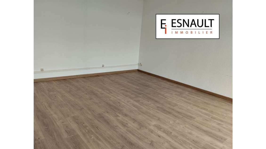 Local commercial 39m² à louer proche Sète