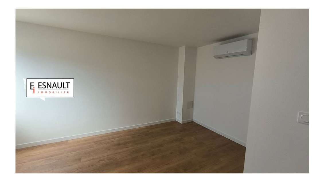 Bureau 33m² à louer services inclus à Sète