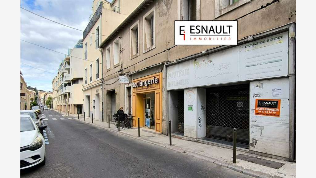 Local commercial 130m² à louer gare de Sète