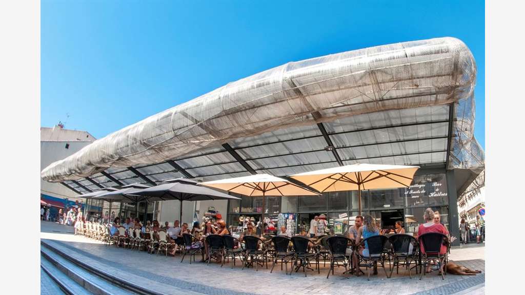 Commerce 140m² à louer empl N°1 à Sète