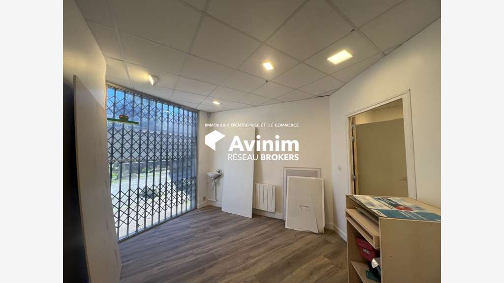A louer boutique 55m² à Sèvres