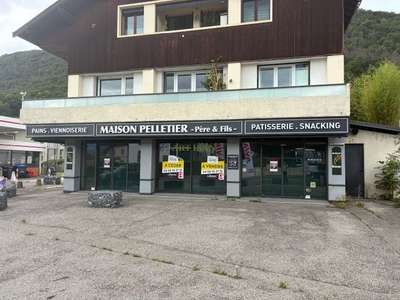 Location Locaux commerciaux - Boutiques à Sévrier