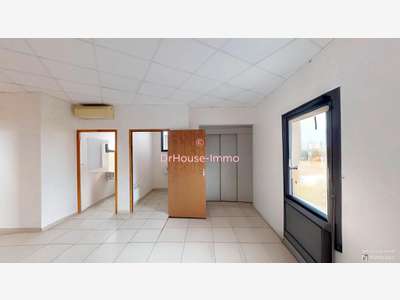 Locaux 150m² à louer empl N°1 Sigean ZI du Peyrou