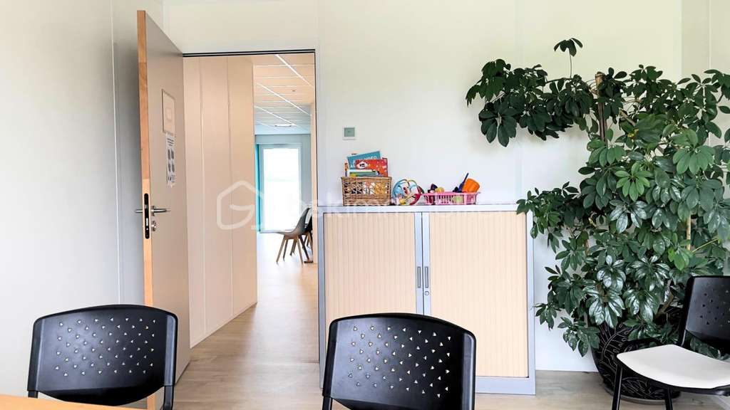 Local Professionnel 14,25m² Pôle Santé ID Center