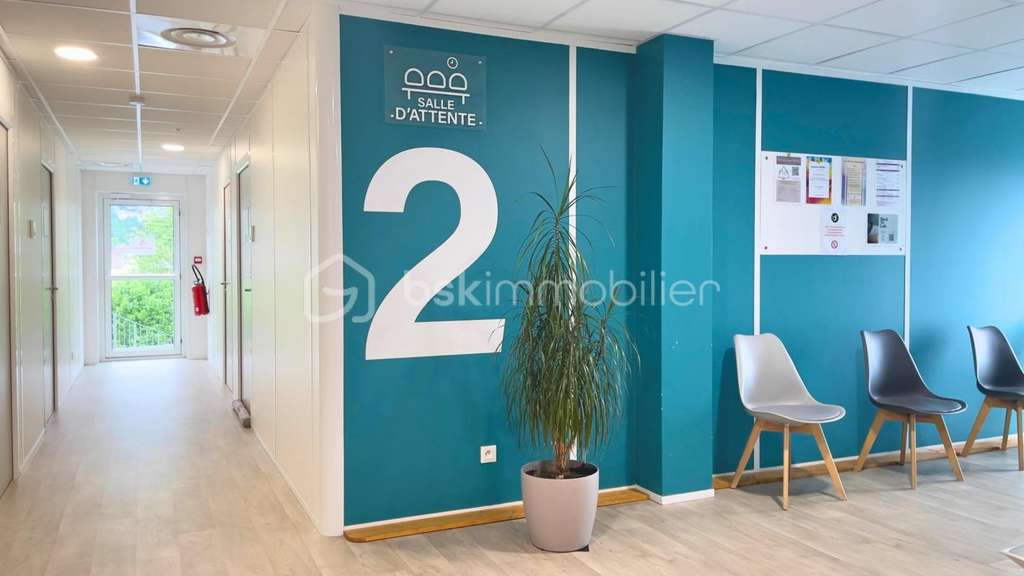 Local Professionnel 14,25m² Pôle Santé ID Center