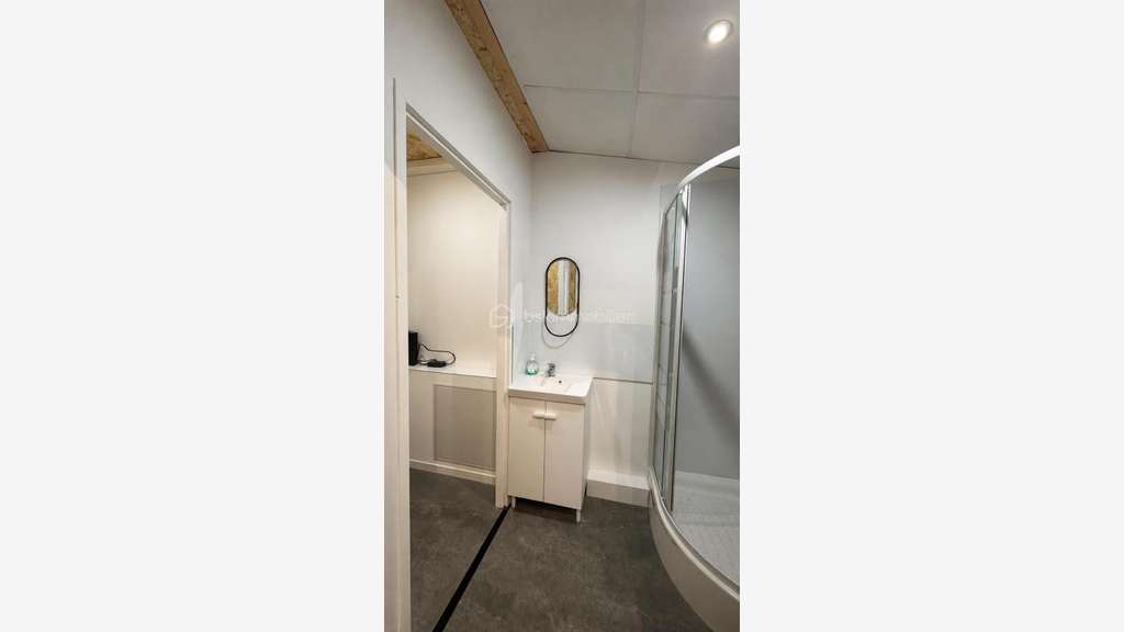 A louer local professionnel 28m² Sillingy (74330)