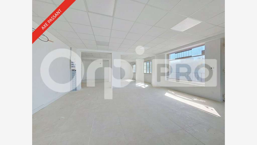 A louer local commercial 110m² Soissons gare