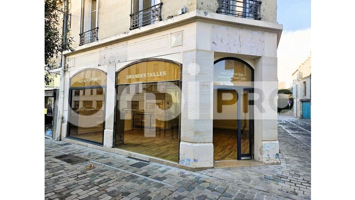 A louer local 64m² empl N°1 hyper centre Soissons