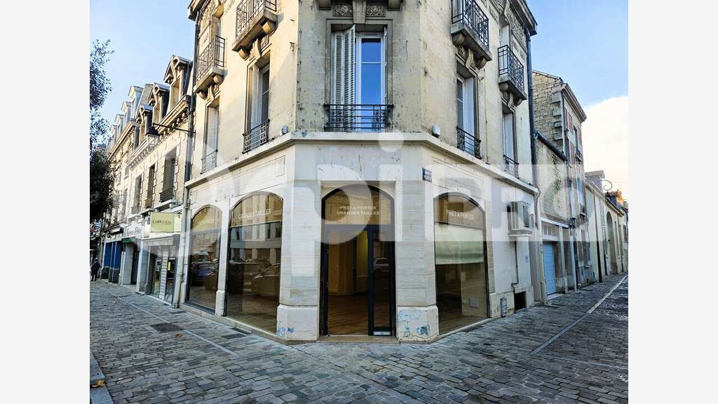A louer local 64m² empl N°1 hyper centre Soissons