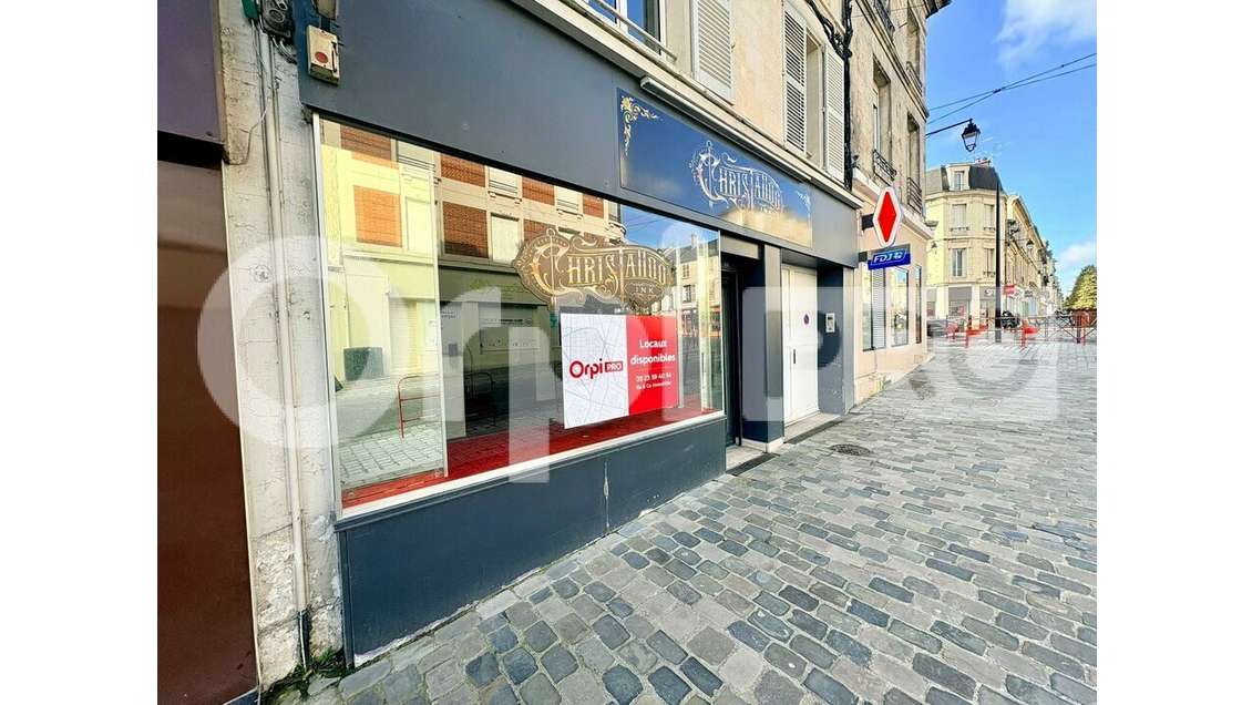 A louer local 66m² commercial Soissons centre