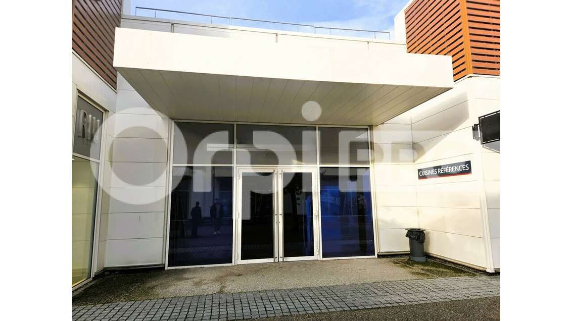 A louer local 178m² à Soissons Parc des Moulins