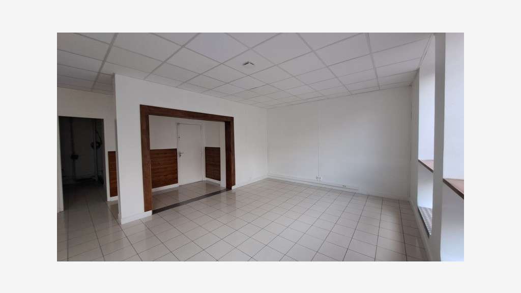 Local/bureau de 61m² à louer Soissons centre (02)