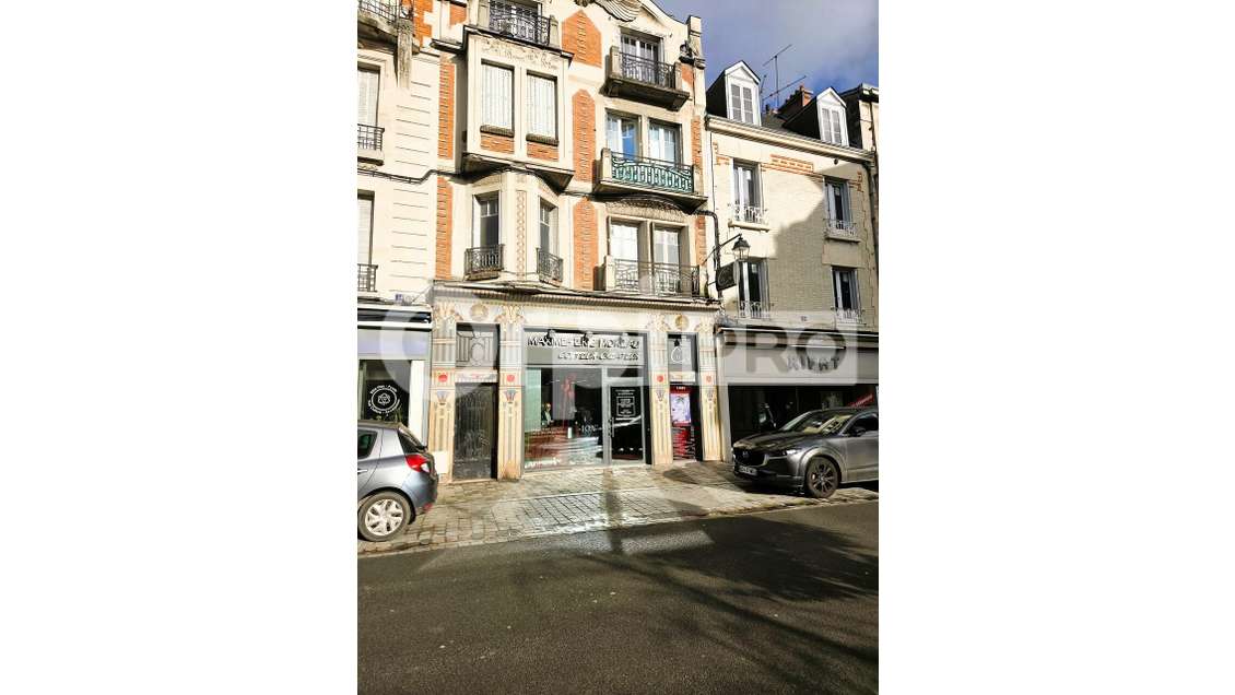 Local commercial 151m² à louer à Soissons centre