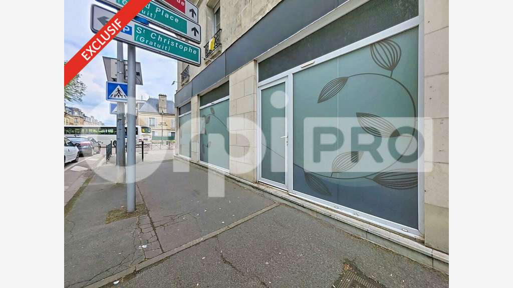 Local commercial 90m² à louer à Soissons