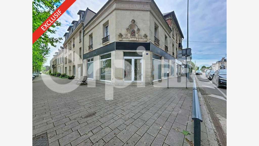 Local commercial 90m² à louer à Soissons