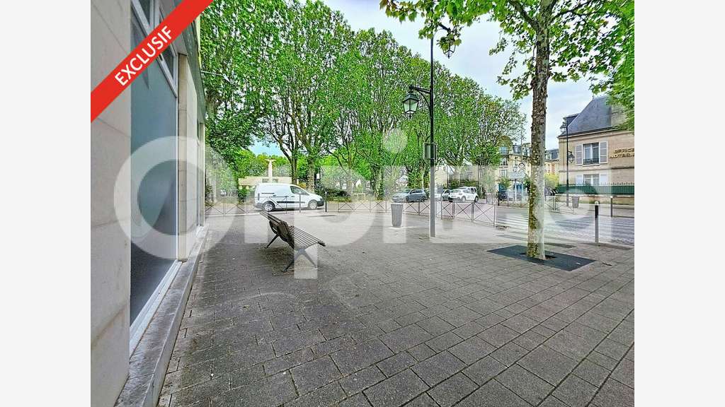 Local commercial 90m² à louer à Soissons