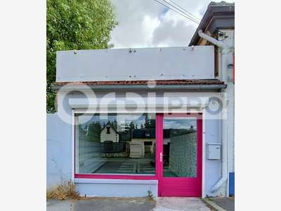 A louer local commercial 55m² Soissons axe passant